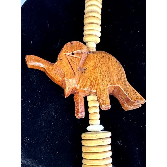 Primitive Wood Carved Beaded Bohemian Elephant African Safari Animal Necklace - Picture 3 of 9